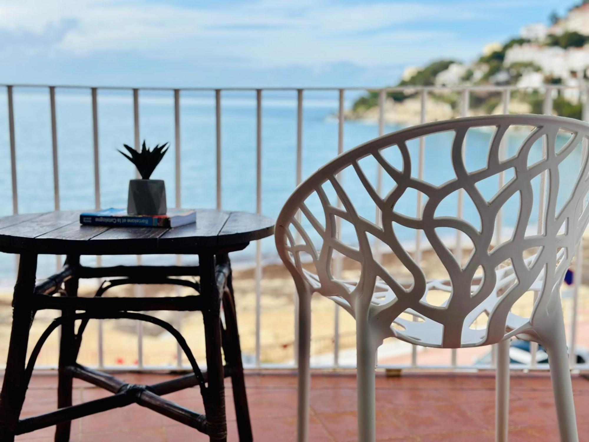 Global Immo 3343 Villa Catherine โรเซส ภายนอก รูปภาพ
